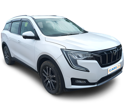 Mahindra XUV700-img
